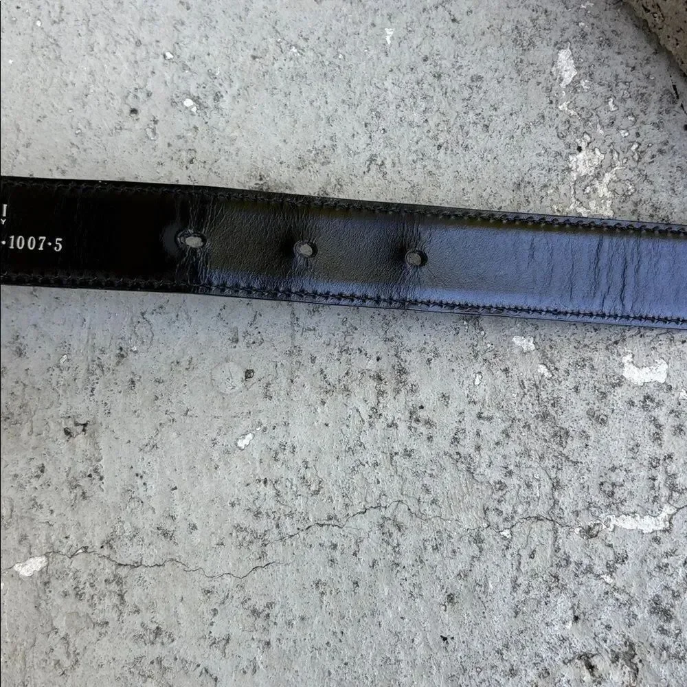 Gucci, vintage black leather skinny belt